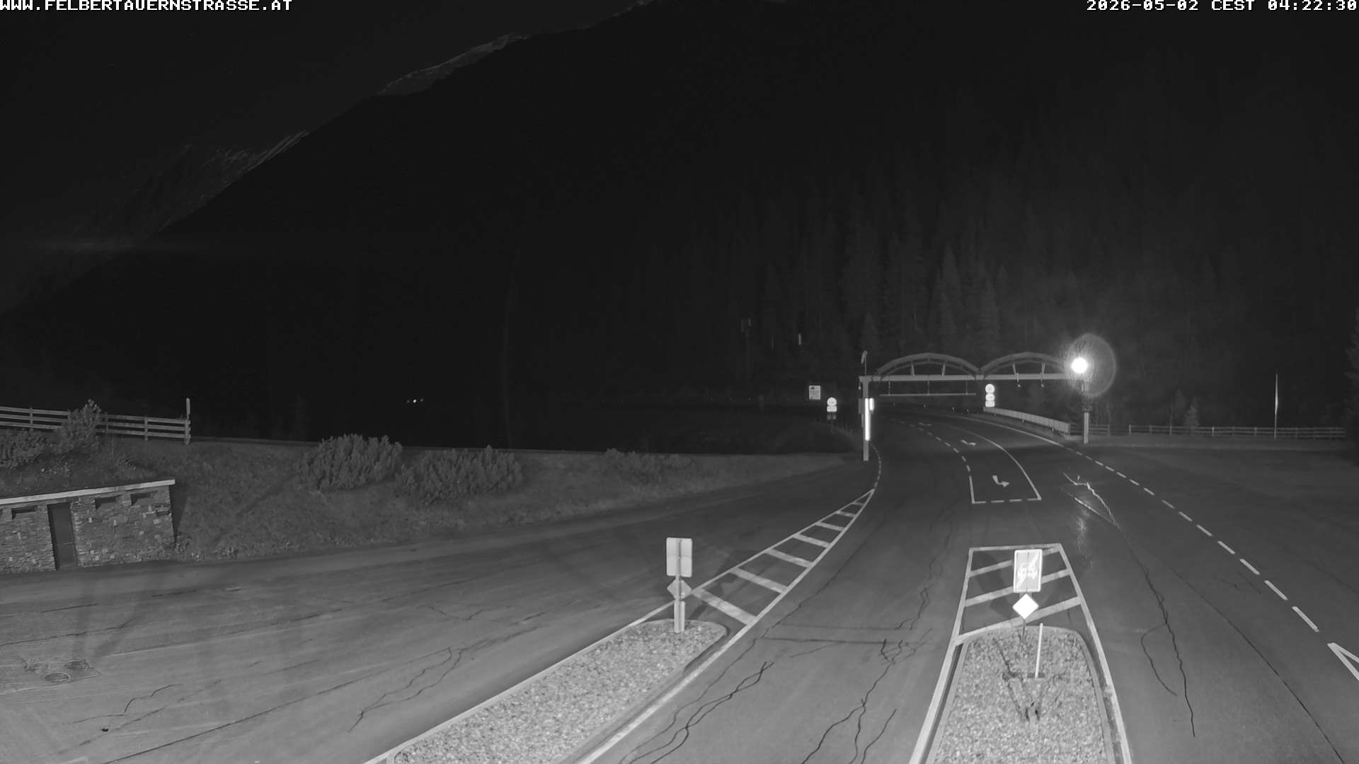 camera north