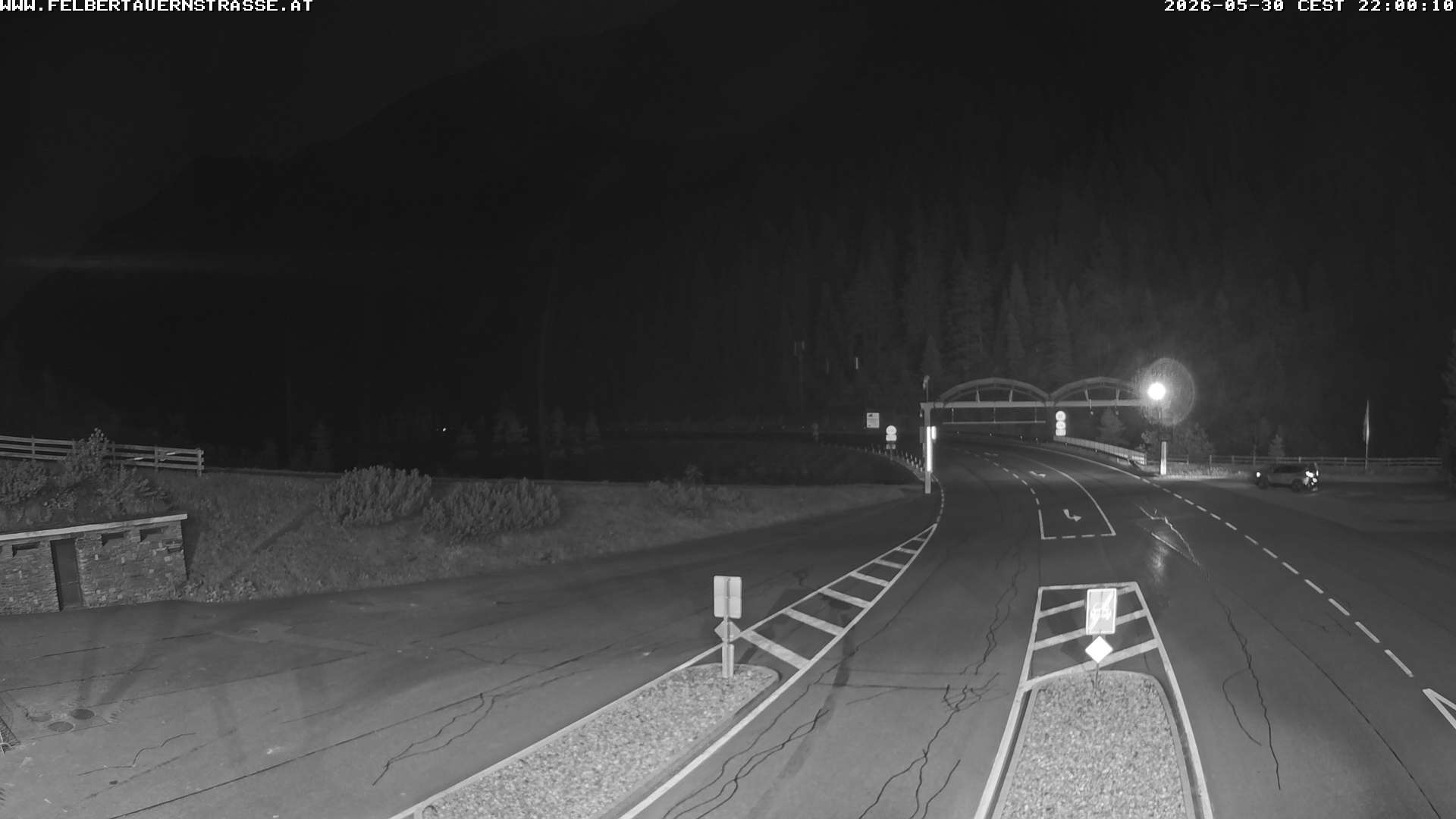 camera north