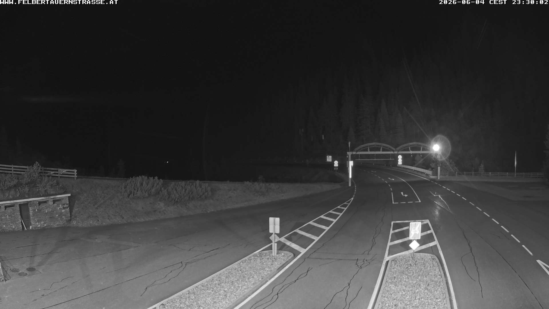 camera north