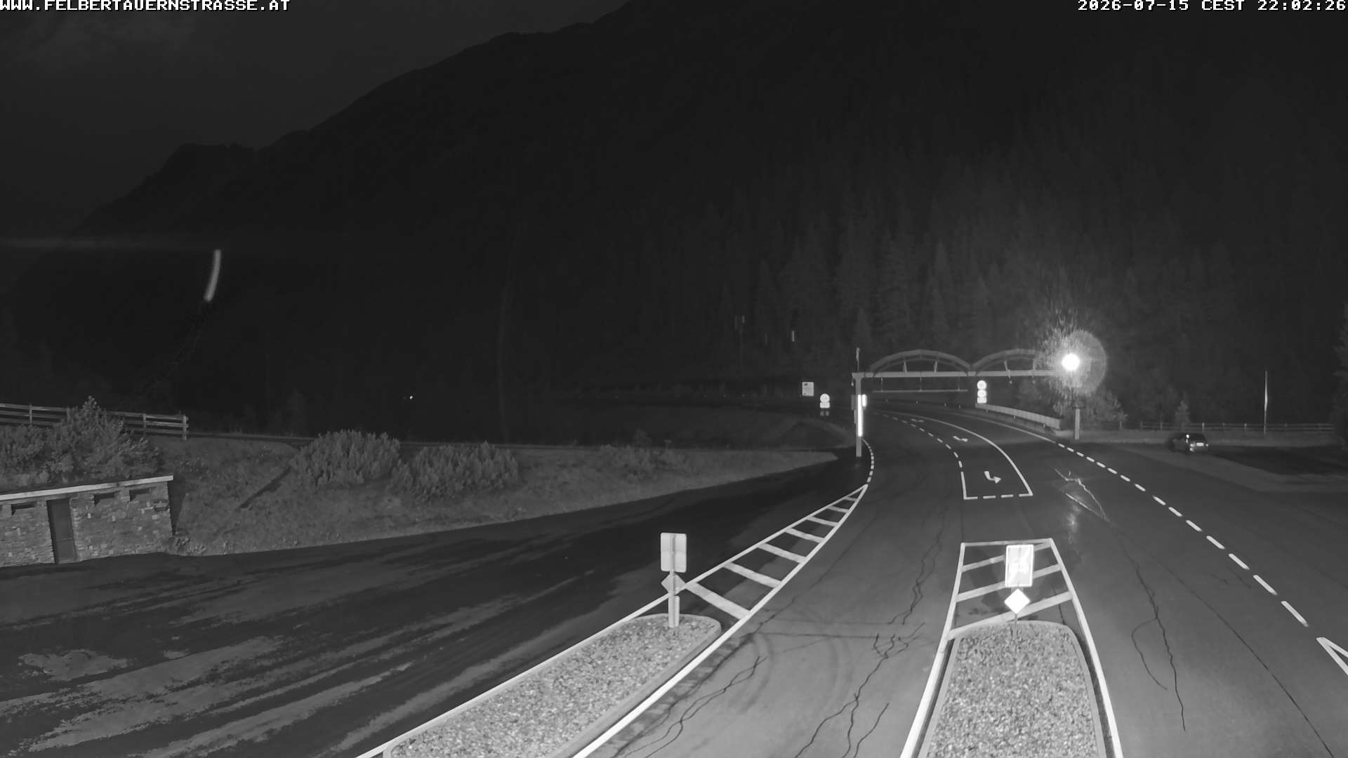 camera north