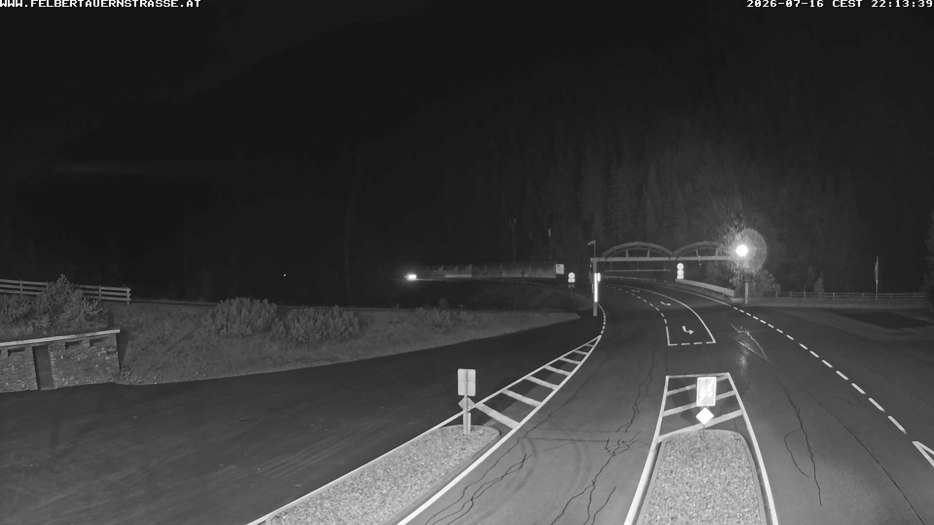 camera north