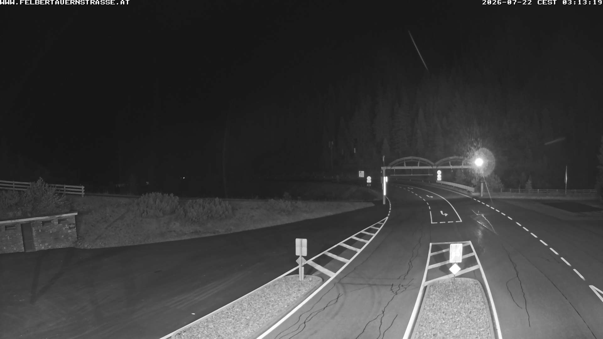 camera north