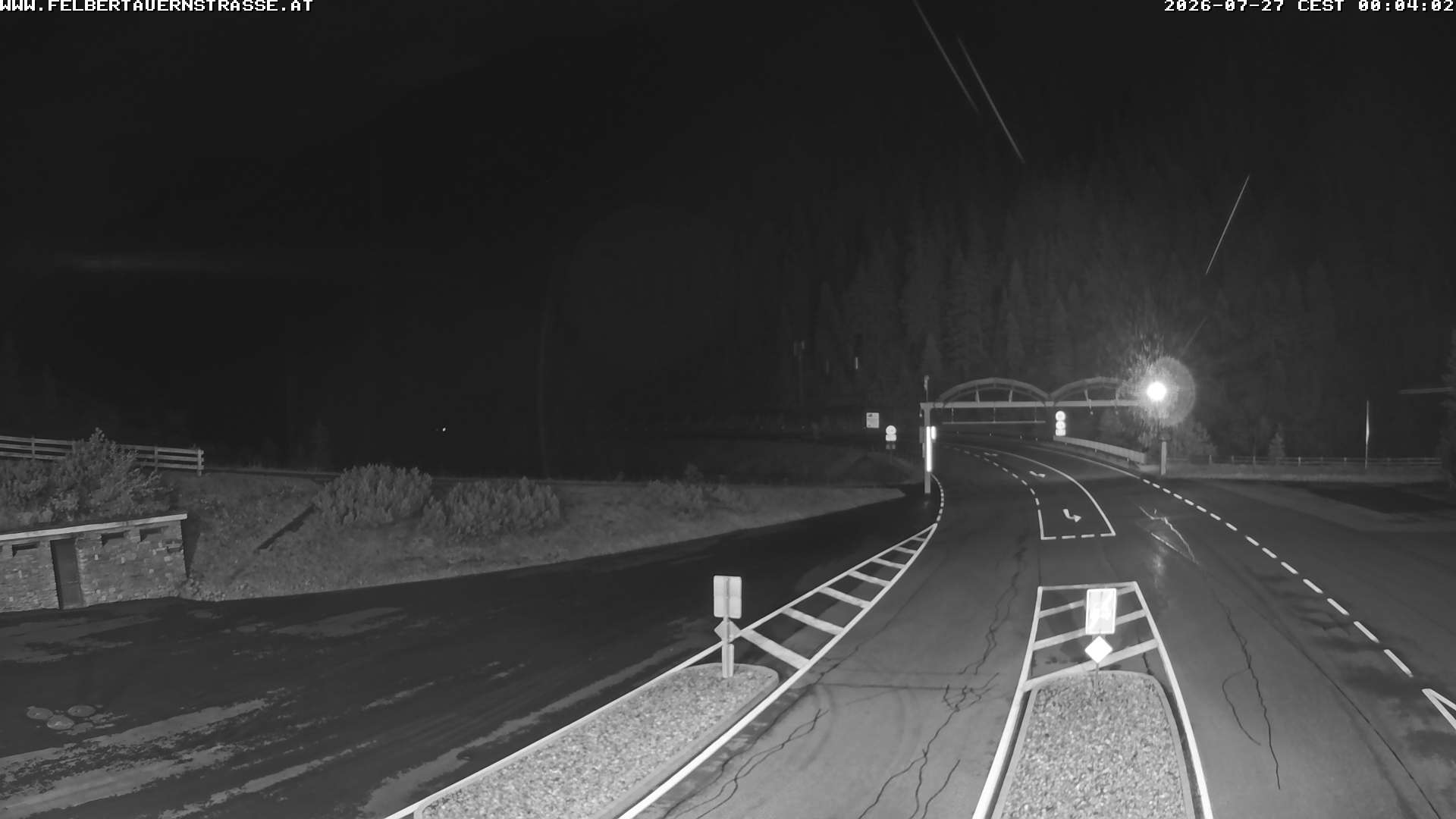 camera north