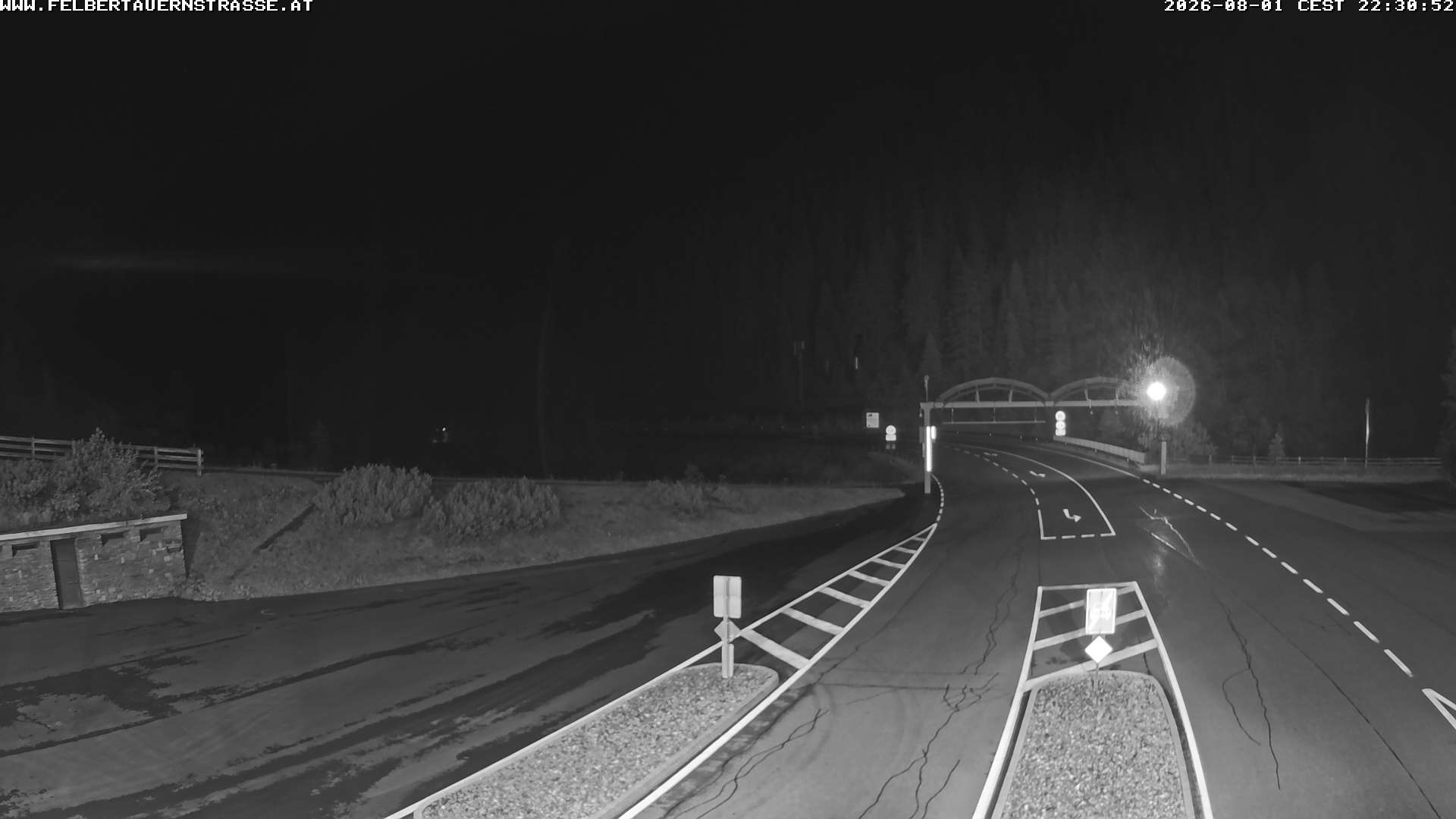 camera north