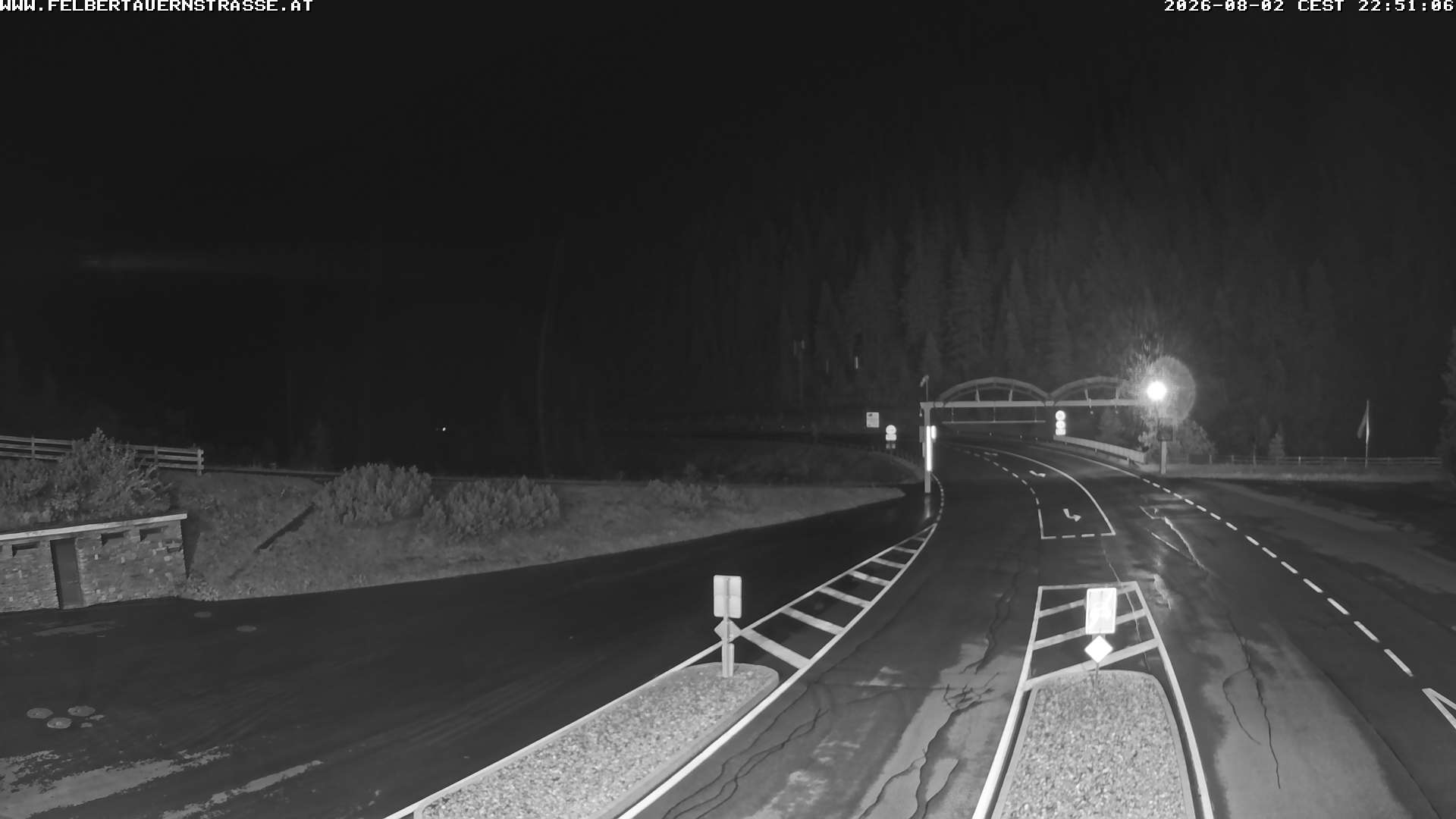 camera north