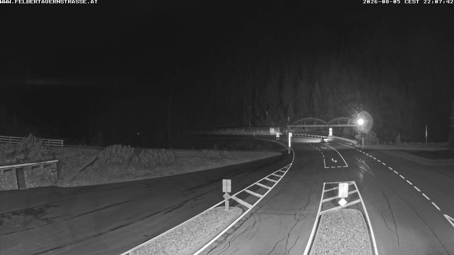 camera north