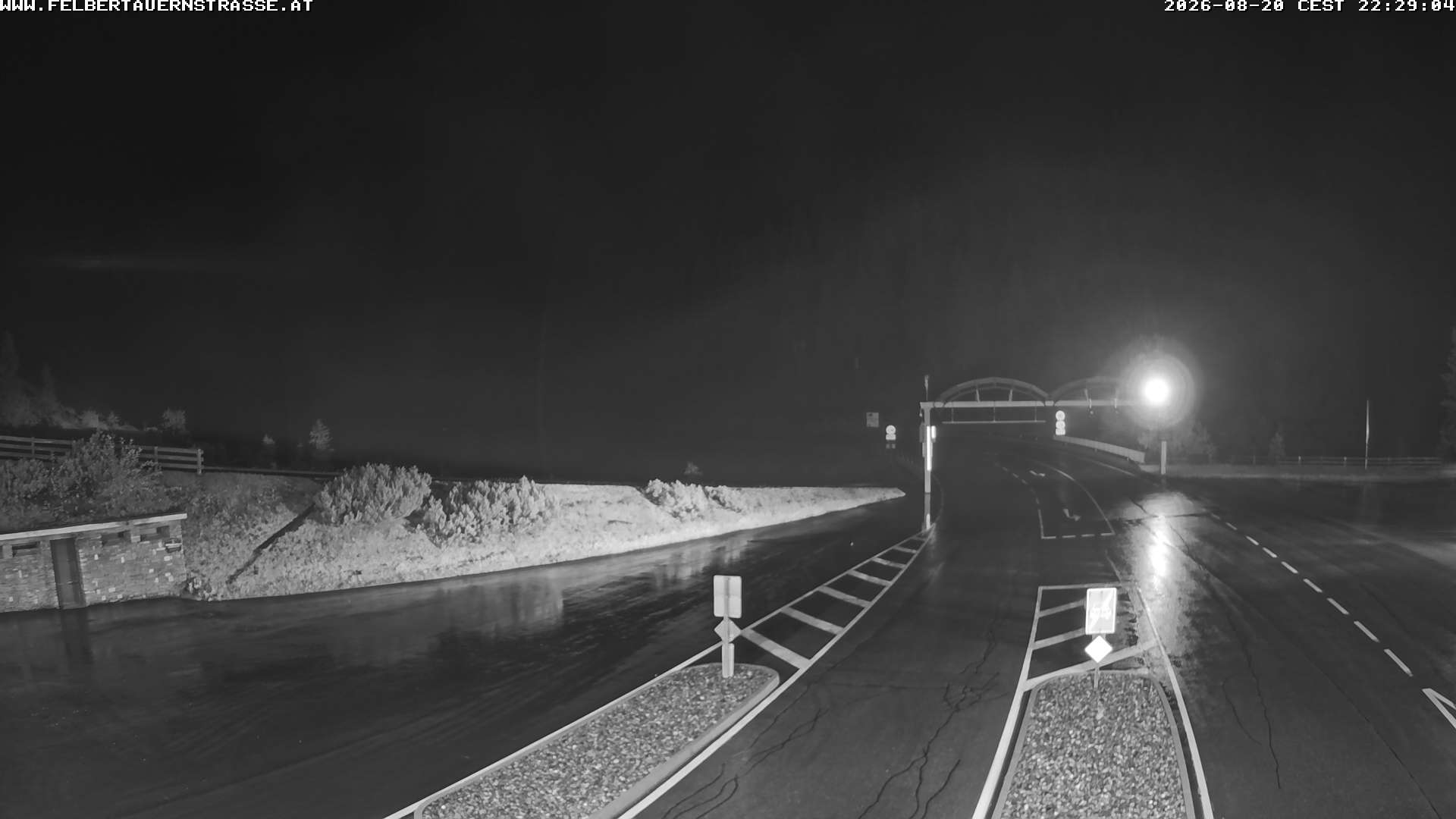 camera north