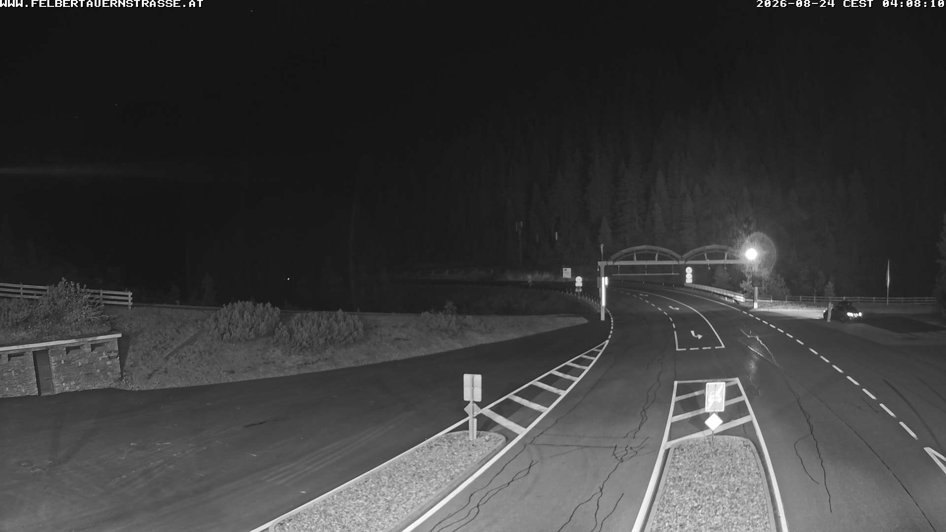 camera north