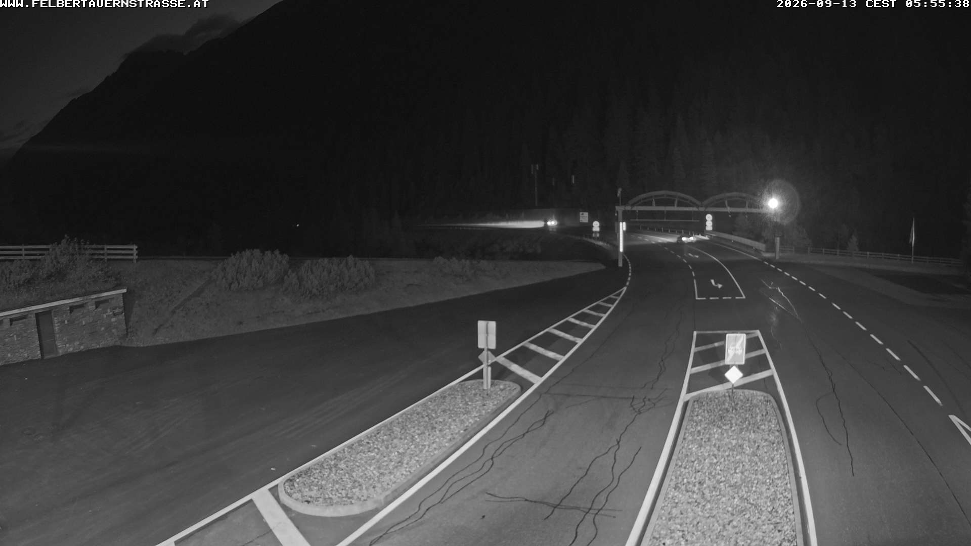 camera north