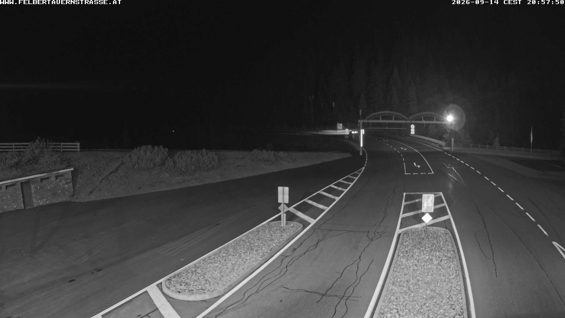 camera north