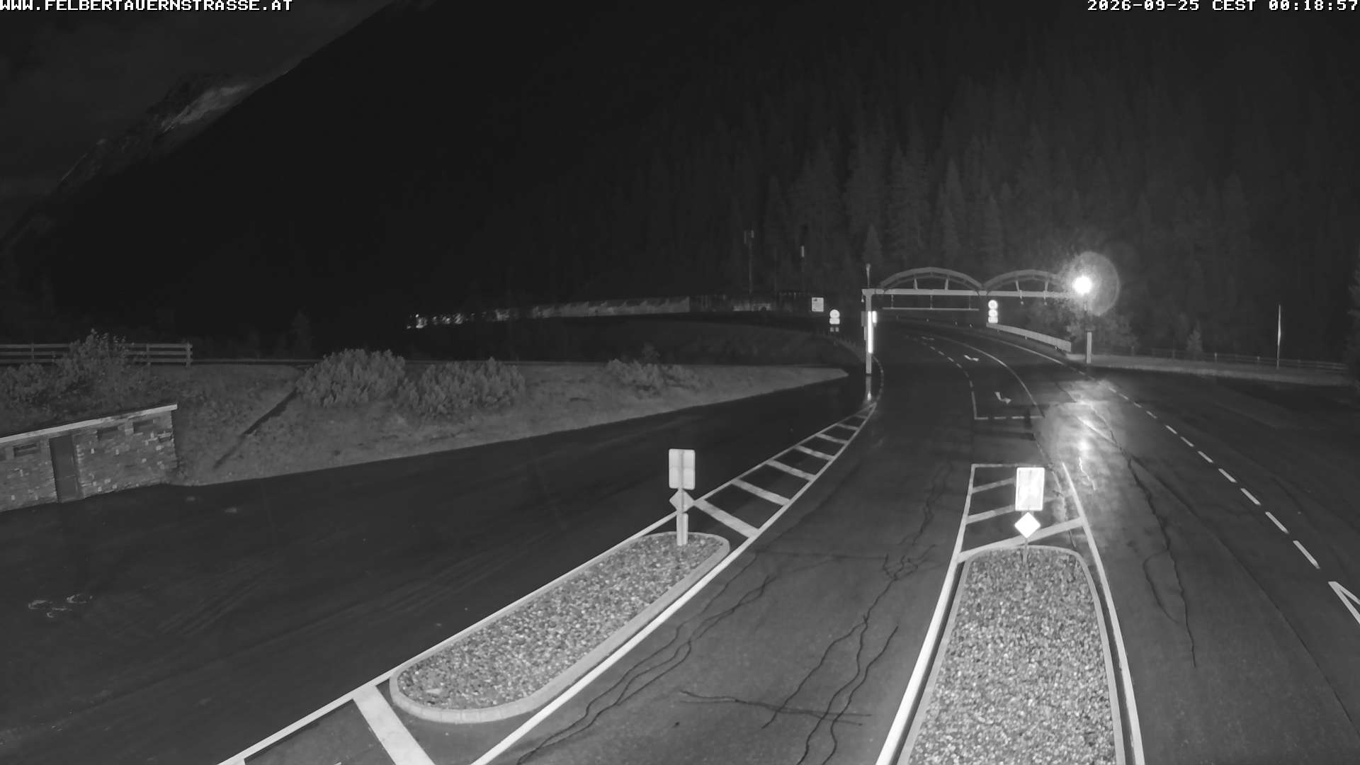 camera north