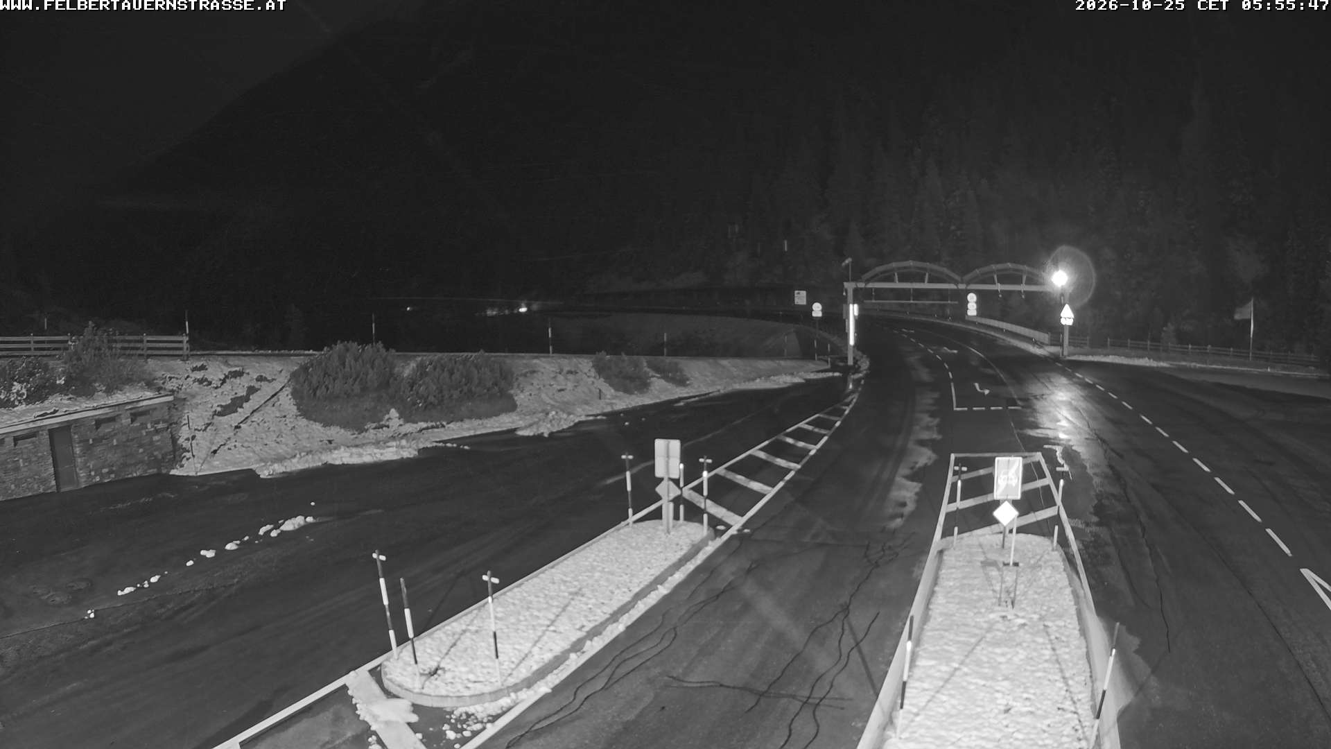 camera north
