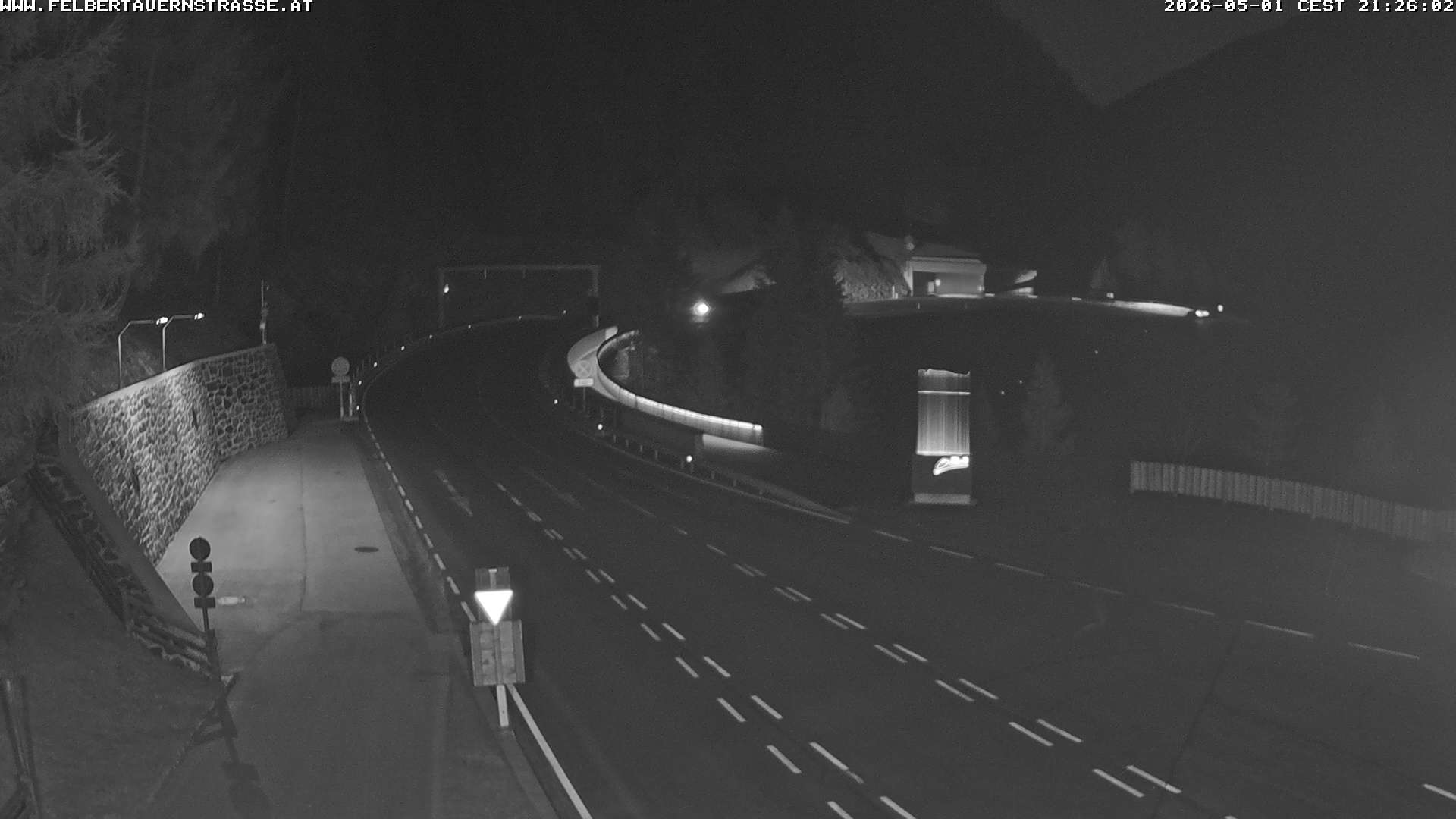 camera south