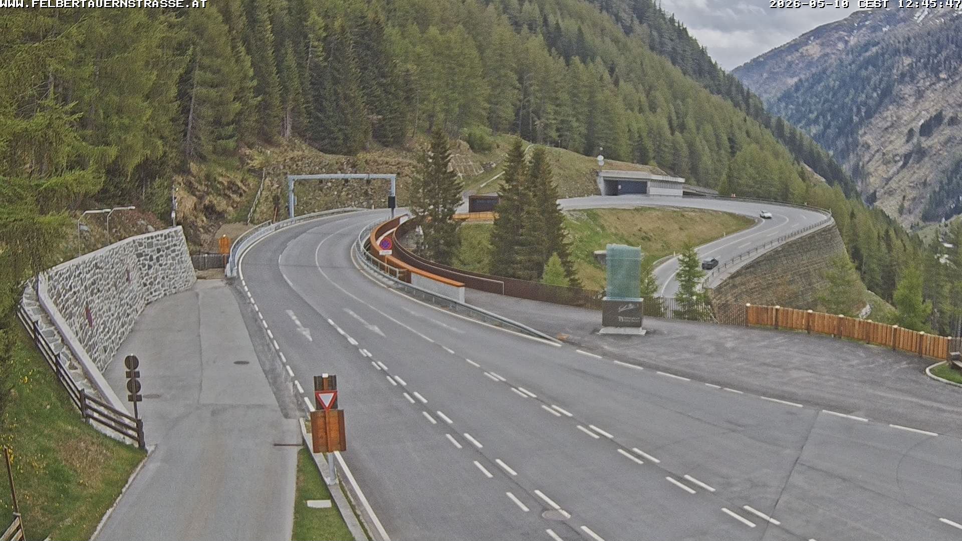 camera south