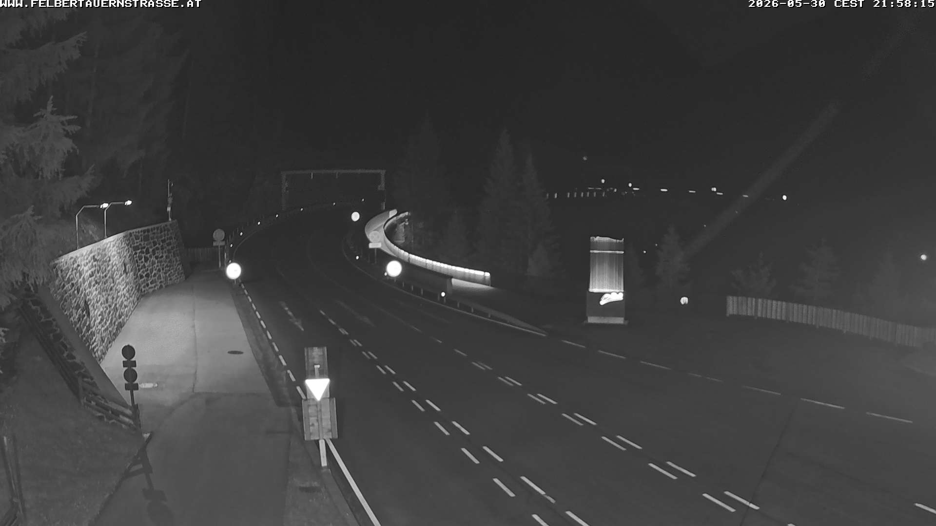 camera south