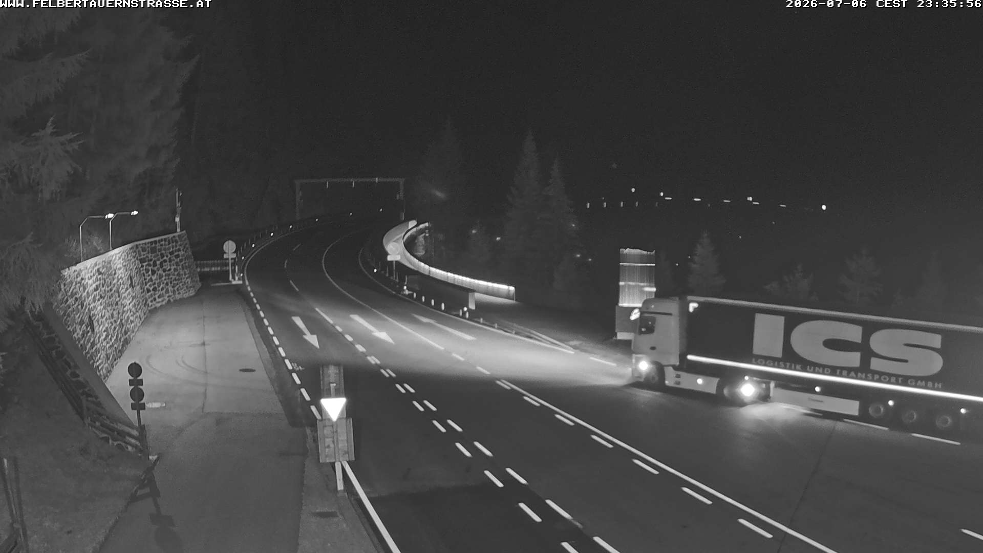 camera south