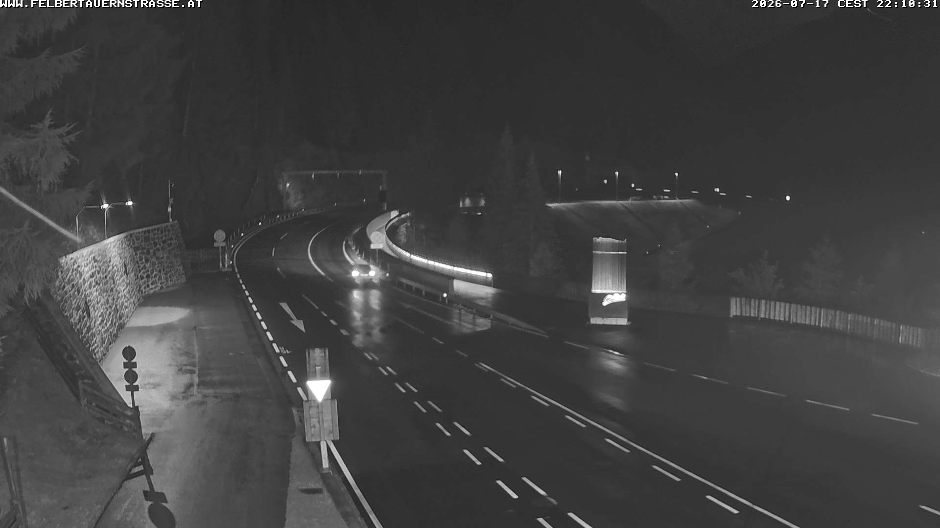 camera south