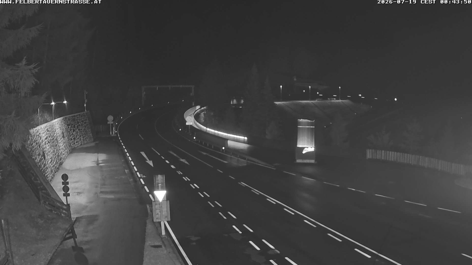camera south