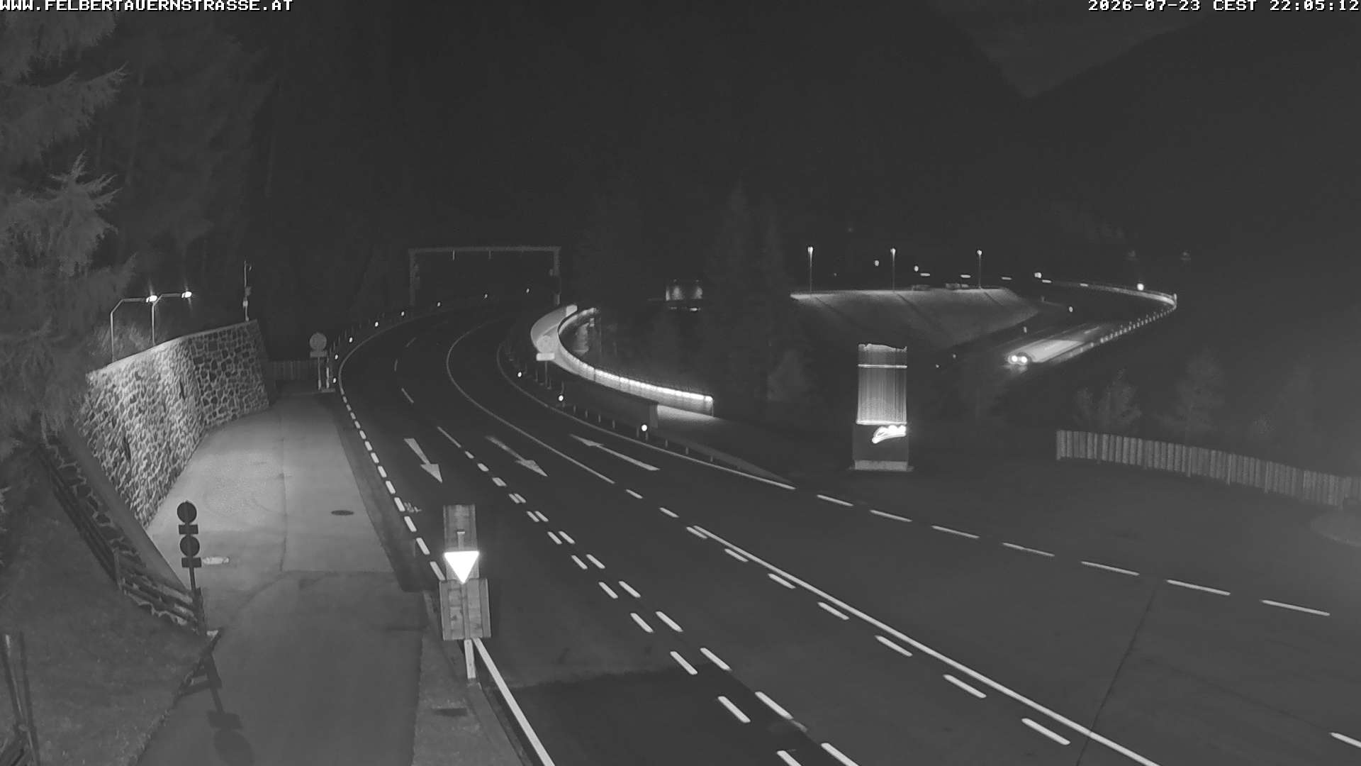 camera south