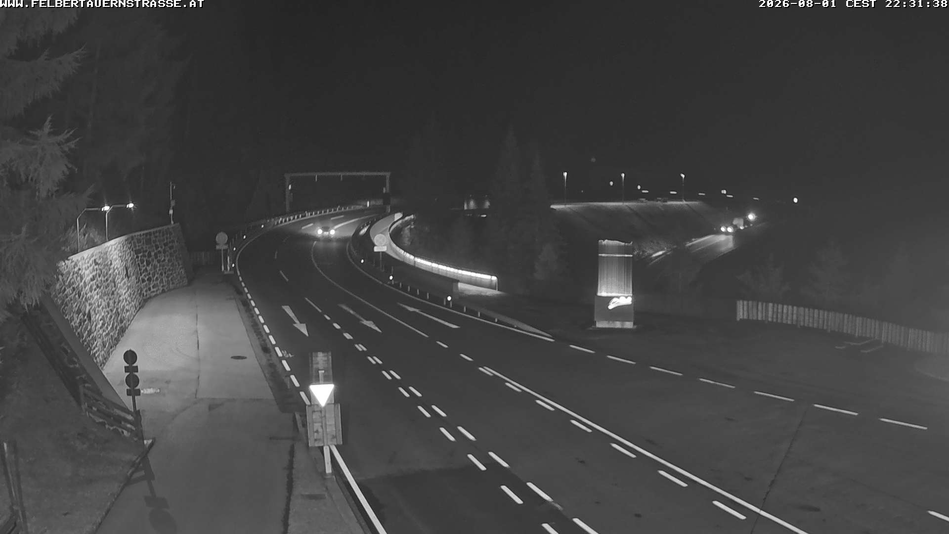 camera south