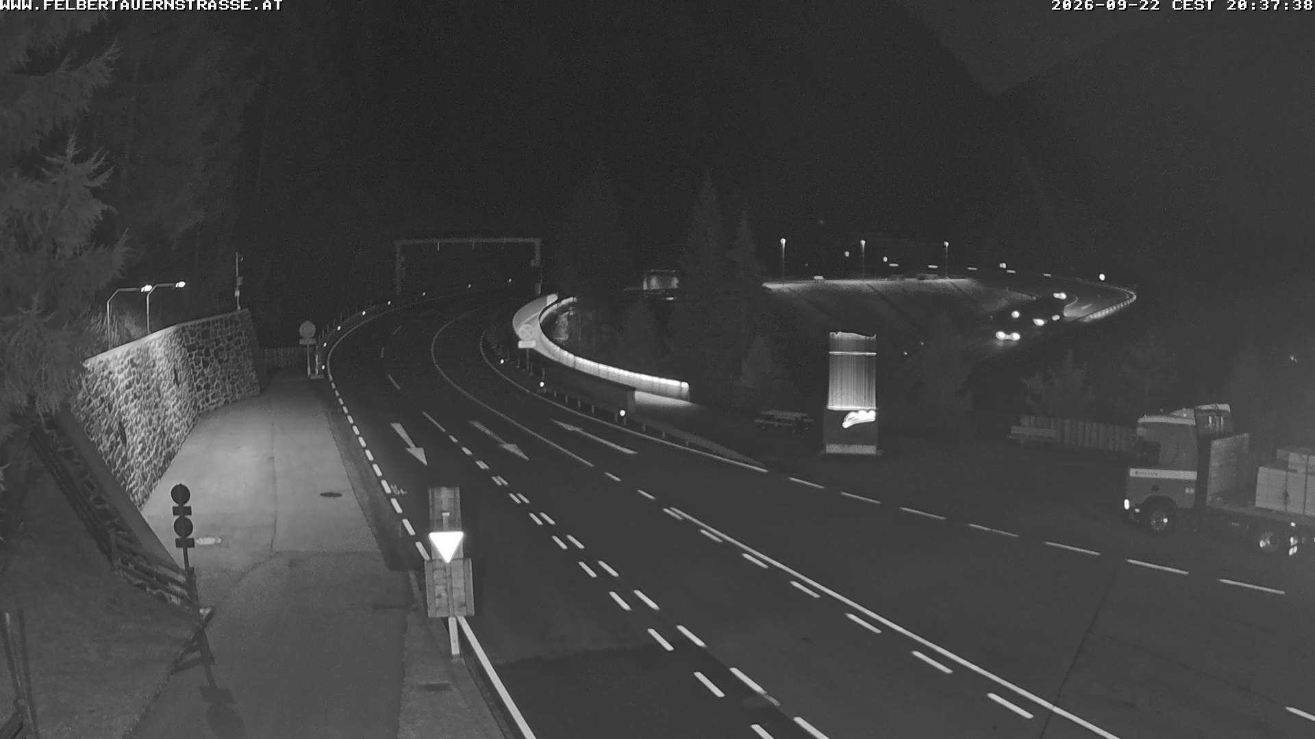 camera south