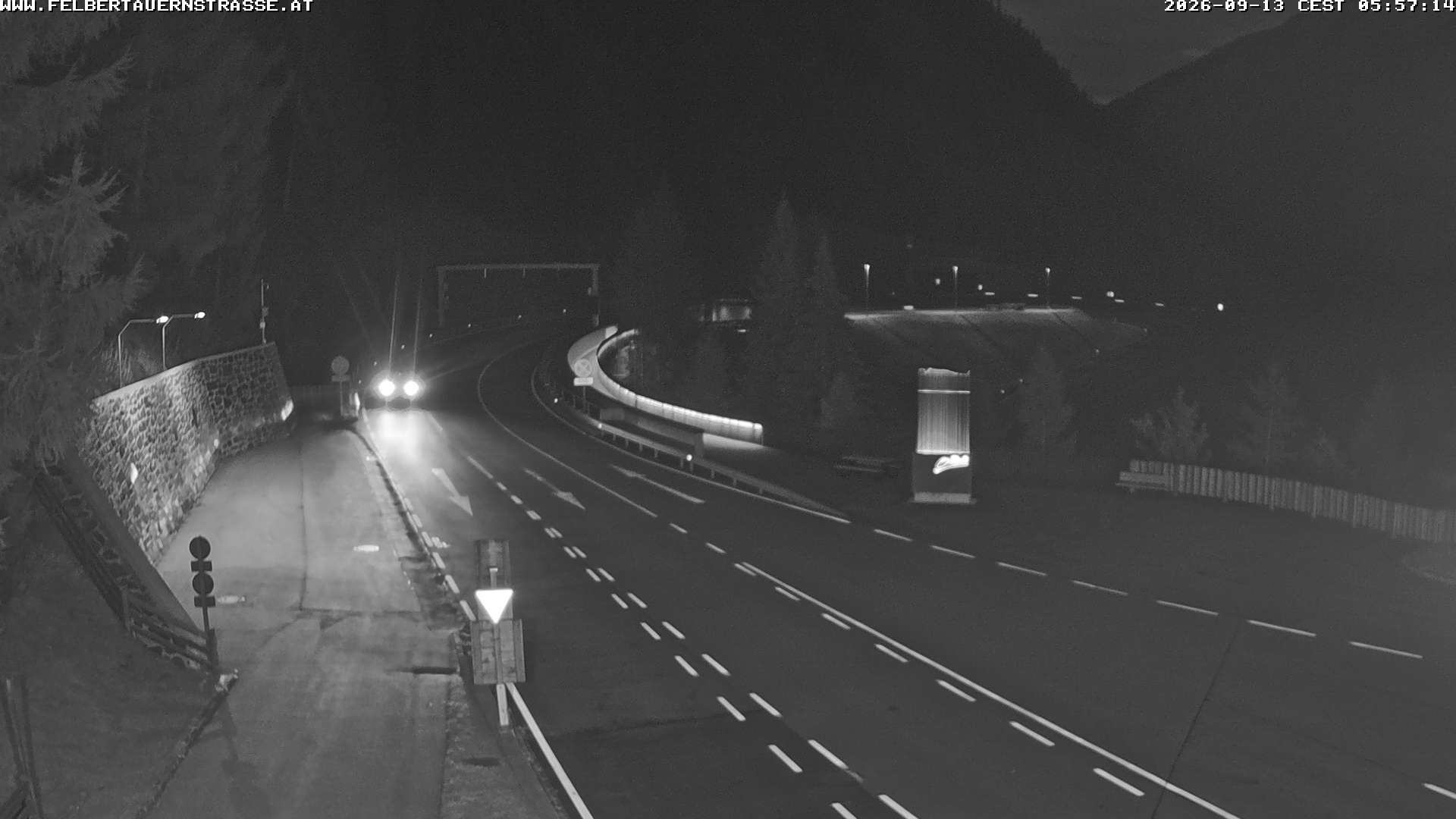 camera south