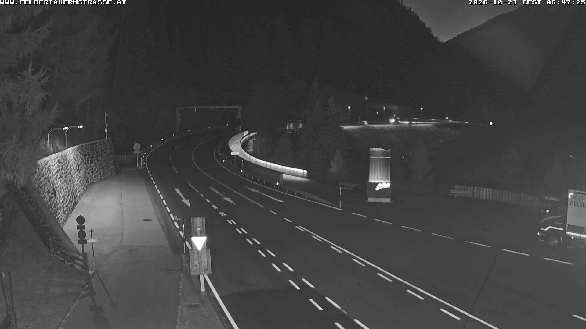camera south