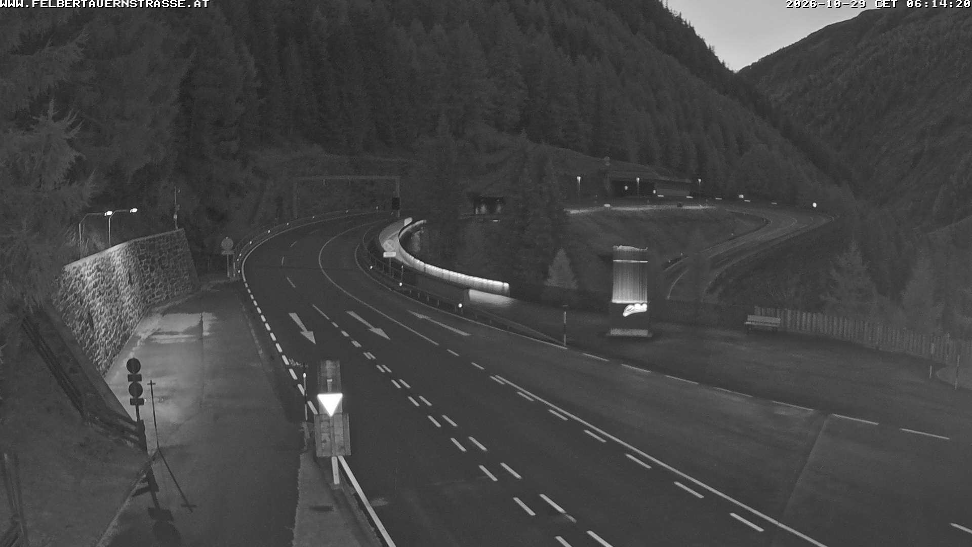 camera south